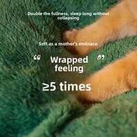 Lit pour chat en peluche de Noël en gros, lit-caverne chaud et fermé pour animaux de compagnie, maison douce d'intérieur pour chats et petits chiens