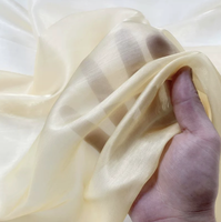 Tissu en satin organza Lily, fil brillant haute brillance, doux et lisse, pour robe de mariée Hanfu et tissu de voiture