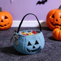 Sac à bonbons en flanelle brodé avec nœud papillon, en forme de citrouille, pour enfants, idéal pour Halloween, accessoire de décoration de fête