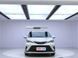 <span class=keywords><strong>Toyota</strong></span> Granvia 2.5L Essence MPV 2023 d'<span class=keywords><strong>occasion</strong></span> avec volant à gauche, sièges foncés et en bon état - Product Image 1