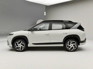 SUV Eléctrico de Alta Gama 2025 EO EV Edición <span class=keywords><strong>TECH</strong></span> con Tracción en las Cuatro Ruedas, 88.112 kWh, 722 km de Autonomía, Motor de 233 kW, Carga Rápida, Plataforma <span class=keywords><strong>E</strong></span>-GMP - Product Image 3