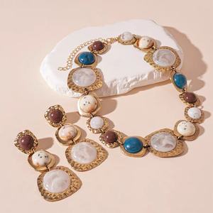 Collar de Moda con Colgante de Corazón Grueso para Mujer, Gargantilla de Cuentas, Joyería Punk Gótica, Accesorios de Moda Urbana - Product Image 5