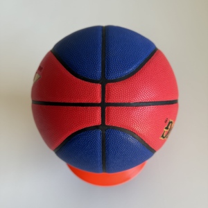 Pallone da <span class=keywords><strong>basket</strong></span> in PU taglia 6, assorbente, con impugnatura comoda, per donna, allenamento indoor e outdoor, logo personalizzabile, vendita all'ingrosso. - Product Image 4