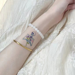 Tatuaggi colorati temporanei adesivi teschio e motivo floreale tatuaggi impermeabili adatti per viso, braccia e gambe - Product Image 4
