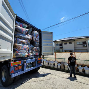 Ropa usada de segunda mano con capucha, chaqueta de marca Ukay para hombre, fardo en Escocia - Product Image 1