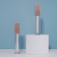 Tubes et boîte de brillant à lèvres étiquette personnalisée pour cosmétiques crème tube de brillant à lèvres emballage tubes de brillant à lèvres vides avec logo privé