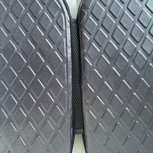 Cojín <span class=keywords><strong>de</strong></span> Asiento <span class=keywords><strong>de</strong></span> Gel, Cojín <span class=keywords><strong>de</strong></span> Asiento Refrigerante, Diseño Transpirable <span class=keywords><strong>de</strong></span> Panal, Absorbe los Puntos <span class=keywords><strong>de</strong></span> Presión, Cojín <span class=keywords><strong>de</strong></span> Asiento para <span class=keywords><strong>Silla</strong></span> <span class=keywords><strong>de</strong></span> Oficina - Product Image 5