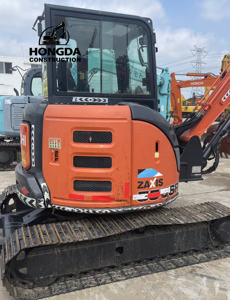 Excavadora de segunda mano japonesa ZX55USR, miniexcavadora usada Hitachi ZX55 Zx60 Zx65 a la venta - Product Image 4