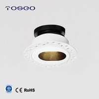 Matériau PC en aluminium moulé sous pression de conception moderne Downlight encastré 75mm coupe Downlight sans garniture
