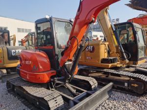 Meilleur vendeur 2025, mini-excavatrice sur chenilles d'occasion Kubota KX163, mini-pelle de 6 tonnes, moteur Kubota avec accessoire tarière - Product Image 6
