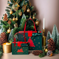 Boîte cadeau de Noël de luxe personnalisée, vente chaude, boîte en papier, estampage à chaud dorée, gaufrage, fermeture magnétique, emballage cadeau de vacances, poignée