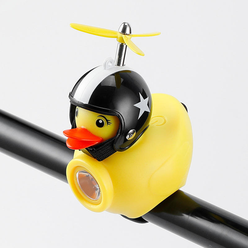 เป็ดเหลืองน้อย แตร ไฟรถยนต์ หมวกกันน็อคดาว สีดำ