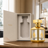 Flacon de parfum carré en verre de 30, 50, 100 ml, pulvérisateur à pompe couleur or, emballage cosmétique XM0728