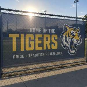 Wholesale High Quality Windproof Waterproof UV Resistant Eco-Friendly Portable Vinyl <b>Banner</b> for Construction Site Sports Stadium - Product Image 4