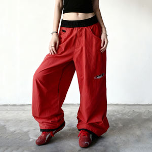 Pantalon de style streetwear rétro - Pantalon large en tricot surdimensionné avec un design uni, écologique et respirant - Product Image 3