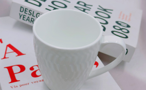 Mug en porcelaine 3D gaufré style nordique, très demandé - Logo personnalisé, certifié BSCI/LFGB, cadeau d'entreprise personnalisable, réutilisable, sans danger pour les aliments - Product Image 6