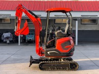 Mini-excavatrice de génie civil européen avec auvent imperméable, mini-excavatrice de 2,5 tonnes, petite pelle sur chenilles