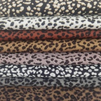 Tissu imprimé léopard 100% coton 21s 135GSM, textile à motif animal imprimé numériquement pour chemise et robe