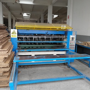 Có thể điều chỉnh tốc độ mịn cạnh tổ ong tông Máy cắt ESM-LS1800B - Product Image 4