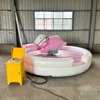 Jeu de rodéo mécanique cochon rose mignon, machine d'amusement électrique à balançoire, tapis de rebond gonflable, pour la location événementielle et les foires