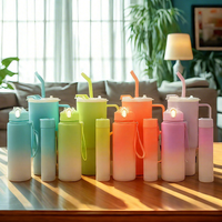 Ensemble de bouteilles d'eau de sport KZR 3-en-1 sans BPA, avec couvercle à boire directement et paille, design dégradé, pour la motivation, usage fitness, unisexe, promotionnel
