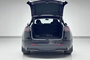 รถยนต์ไฟฟ้า <span class=keywords><strong>Tesla</strong></span> <span class=keywords><strong>Model</strong></span> Y รุ่นขายดีที่สุด ปี 2022 ระยะทางวิ่งมาตรฐาน 545 กม. ระบบขับเคลื่อนล้อหลัง พร้อมระบบช่วยขับขี่ AP - Product Image 6