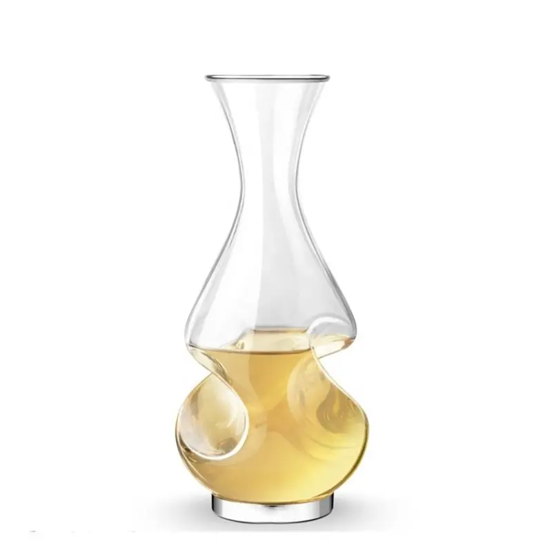 Kreativer mund geblasener transparenter Borosilikatglas-Rotwein-Dekanter-Whisky-Weinsp ender des neuen Designs