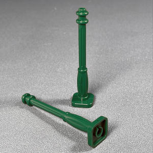 MOC Pièces de construction à petites particules 11062 Poteau d'éclairage creux 2x2x7 Lampe de rue Scène de rue - Product Image 3