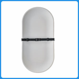 Table à langer portable avec tapis à langer imperméable facile à nettoyer, respirant, pour une utilisation en extérieur - Product Image 5