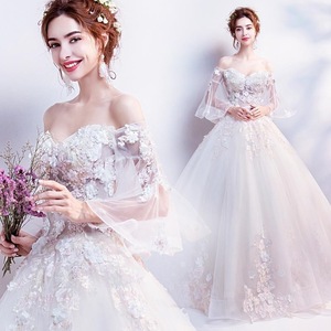 Ethereal Floral Tulle Ball Gown Wedding Dress Sweetheart Neckline Empire Waist Floor Length Bell Sleeve For Petite Women - Product Image 2