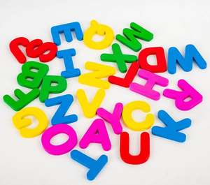 Madera 26 letras inglesas coloridas <span class=keywords><strong>pizarra</strong></span> de madera Material didáctico refrigerador carta pegatina - Product Image 3