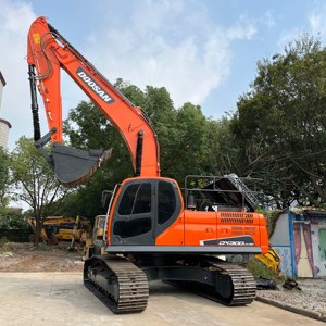 Excavadora Usada DOOSAN DX300LC-9C de 30 Toneladas para Construcción de Carreteras Rurales, Excavadora Usada Doosan 300lc-9c - Product Image 5