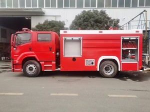 รถดับเพลิงอีซูซุ 8 ตัน 4x2 ดีเซล แบบกำหนดเองจากโรงงาน พร้อมถังน้ำและโฟม - Product Image 2