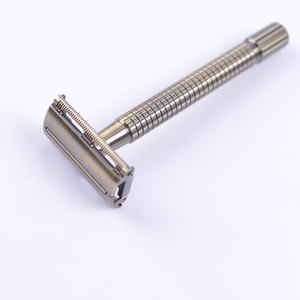 MAX Adjustable Shaving of <strong>Double</strong> <strong>Edge</strong> Blade and Silver Handle Fit Men's Beard <strong>Razor</strong>. - Product Image 4
