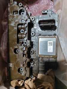 Válvula solenoide de cambio 6t70 completamente nueva - Product Image 2