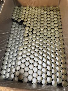 Tapa roscada <span class=keywords><strong>de</strong></span> <span class=keywords><strong>vino</strong></span> <span class=keywords><strong>de</strong></span> aluminio 30*60mm cubierta roscada antirrobo con forro <span class=keywords><strong>de</strong></span> PE - Product Image 6