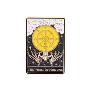 批发塔罗牌朋克深色女巫金属珐琅别针胸针太阳月亮星星哥特式骨架塔罗牌别针翻领别针儿童徽章 - Product Image 4