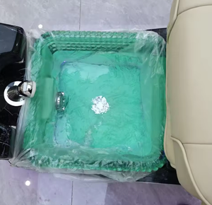 เก้าอี้นวดสปาเท้าไฟฟ้าสีดำขาวสุดหรูรุ่นใหม่ขายส่ง พร้อมปั๊มระบายน้ำสำหรับทำเล็บเท้า - Product Image 3