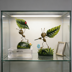 Escultura Decorativa de Metal con Forma de Hormiga para Jardín, Arte para Exteriores, para Jardines y Parques - Product Image 1