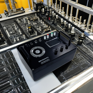 เซ็นเซอร์วัดความเร่ง เซ็นเซอร์วัดระยะเคลื่อนที่ ความไวของทรานสดิวเซอร์ ความแอมพลิจูดของแรงสั่นสะเทือน เครื่องสอบเทียบการสั่นสะเทือนแบบพกพา เครื่องสอบเทียบการสั่นสะเทือน - Product Image 3