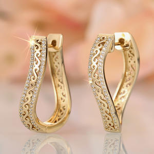 Orecchini a Cerchio Dorati da Donna, Placcati in Oro 18K con Cristalli e Strass, Gioielli alla Moda per Feste - Product Image 4