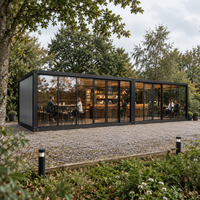 Restaurant modulaire préfabriqué moderne avec bar et mur-rideau en verre pour repas en plein air