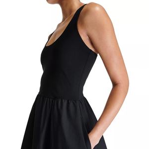 Robe midi personnalisée à col montant sans manches en crêpe froissé avec jupe plissée côtelée pour femme - Product Image 3