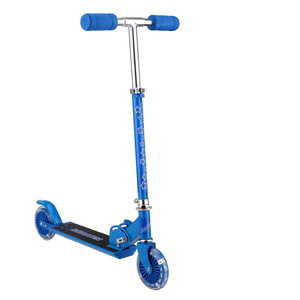 Trottinette pliable pour enfants, réglable en hauteur, deux roues, pour enfants de 3 ans et plus, design étoile noire - Product Image 3