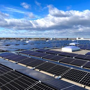 Demi panneaux solaires bifaciaux de cellules <span class=keywords><strong>Q</strong></span> 400W <span class=keywords><strong>410W</strong></span> 415W Module mono PERC PV pour la maison - Product Image 6