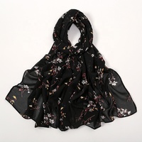 Printemps et été nouvelles fleurs fraîches Hijabs en mousseline de soie impression longue écharpe modèles féminins chauds petites fleurs Long châle