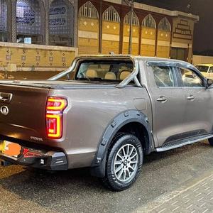 Déflecteur de Vitre de Voiture BENKE - Style Luxe PC + Acier Inoxydable Noir/Gris Fumé, Ajustement Parfait pour Great Wall - Product Image 4