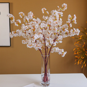 Branches de fleurs de cerisier artificielles en soie blanche, haute simulation, accessoires de décoration pour mariage et maison - Product Image 1