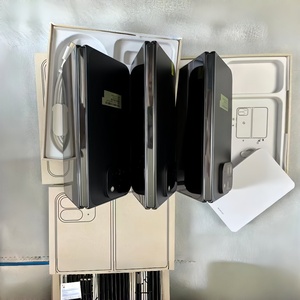 Téléphone portable d'occasion 9ProFold 5G de haute qualité, débloqué, original, 16 Go de RAM, écran 6,3 pouces, batterie excellente - Product Image 1