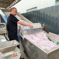 Machine de séchage d'oignons crus entièrement automatique équipement lavage coupé en tranches sec Ligne de production complète